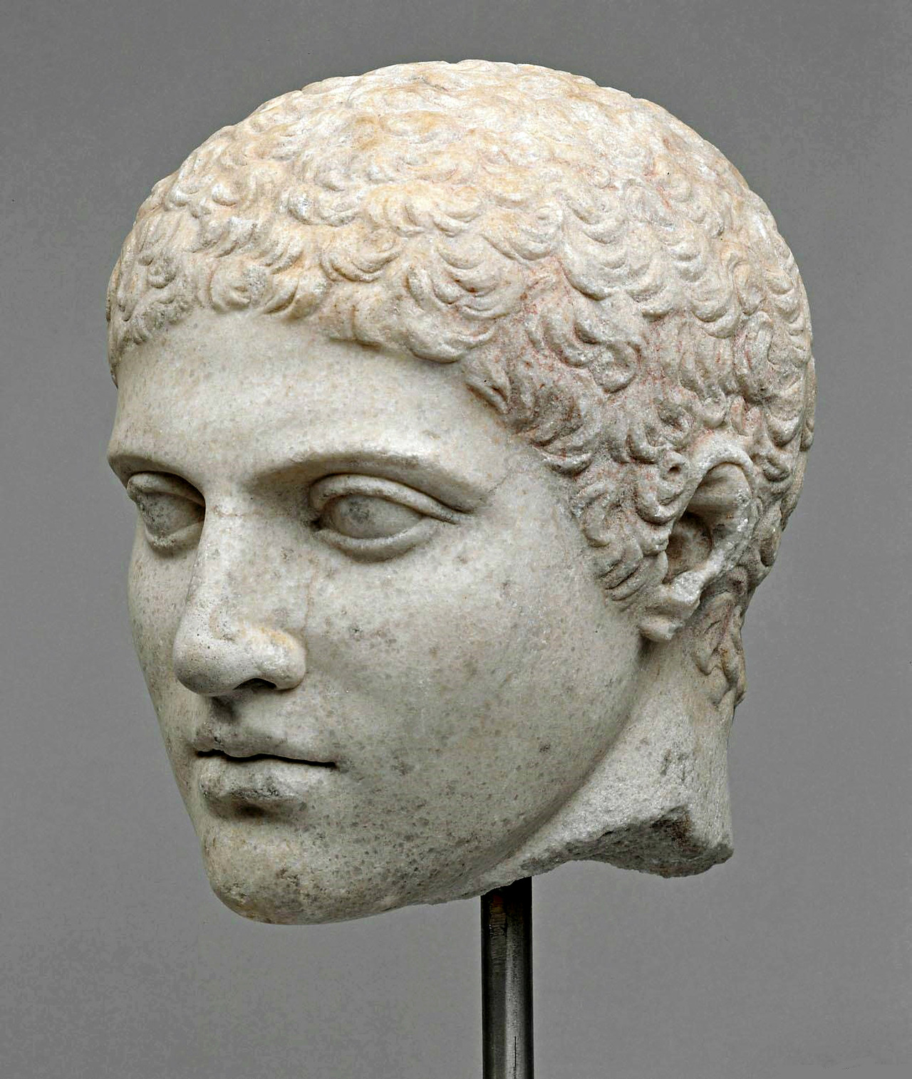 hadrian6:Head of Discus Thrower. copy  after a Greek original. middle Imperial Period.