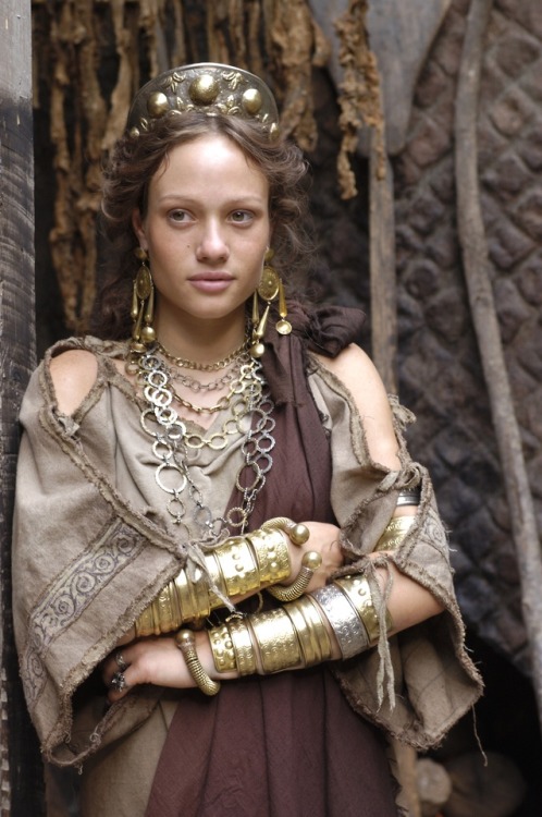 sartorialadventure:Costumes from Rome (2005-07)