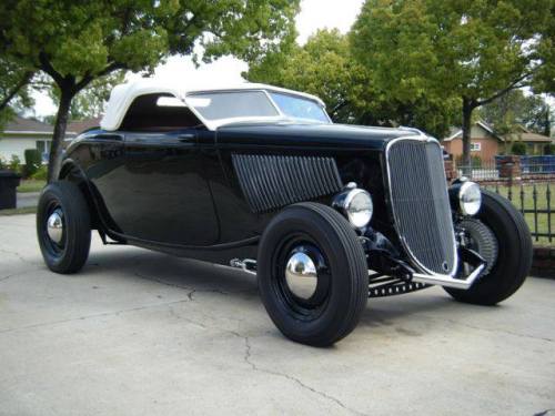 morbidrodz:  A blog filled with vintage cars, hot rods, and kustoms