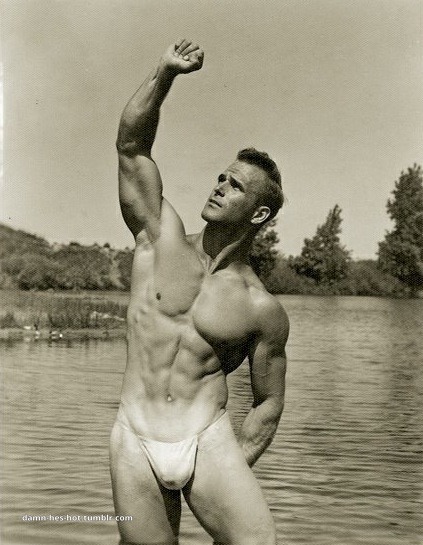 damn, he's hot!