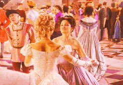 storybrooke:  Once Upon a Time princesses interacting {requested by anonymous} 