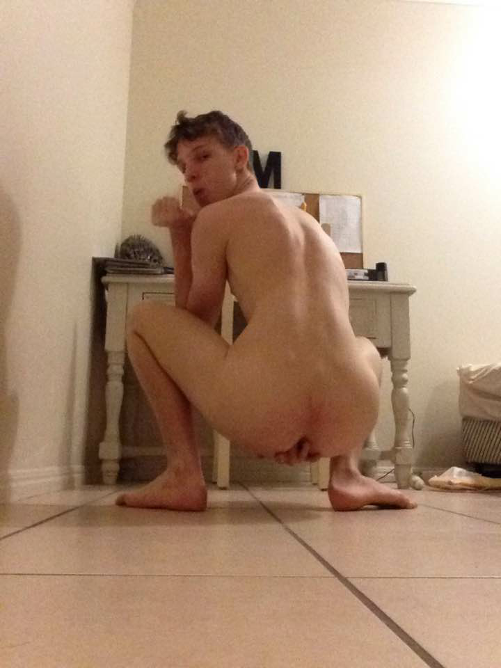 actifbordeaux:  alpha-master-of-slaves:  Another faggot exposed. Make him famous