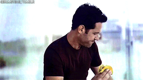 serumsteve: #poor scott #just wanted to eat his taco in peace  (gif set requested by @thewintersoldi