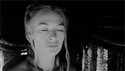 jennifeslawrence-blog: There’s no justice in this world.                