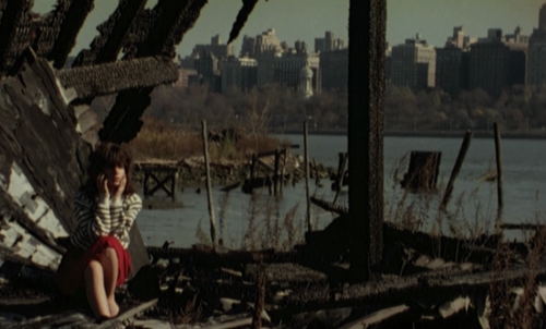 theheadlesswoman:Lost in New York (Jean Rollin, 1989)