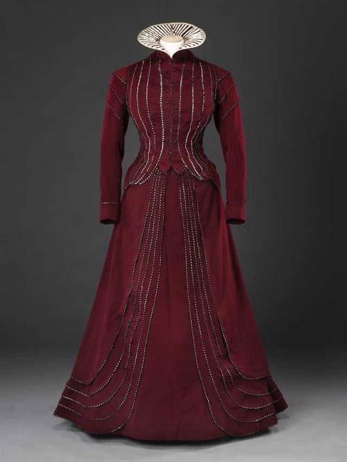 Dress, 1898-1900From the John Bright Collection