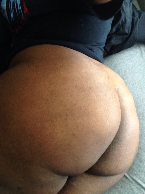 kinkycorpse:  my butt is a work of art honestly.