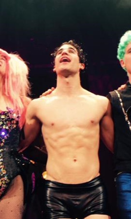 Sex male-and-others-drugs:   Darren Criss shirtless pictures