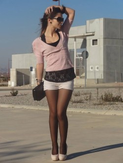 pantyhoseparty:  White shorts, black sheer