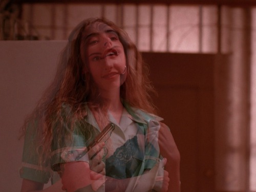 hansolocareer: “He is BOB, eager for fun, he wears a smile, everybody run” Twin Peaks (1990-1991)