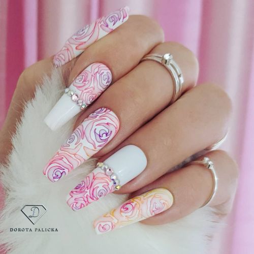 Pigment nail art roses  #dorotapalicka #nailart #nails #nailtrends #nailtech #showscratch #rosesnail