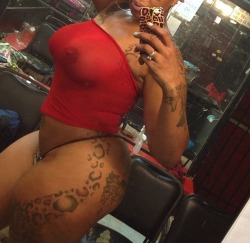 skrippapeauxs:  THICK