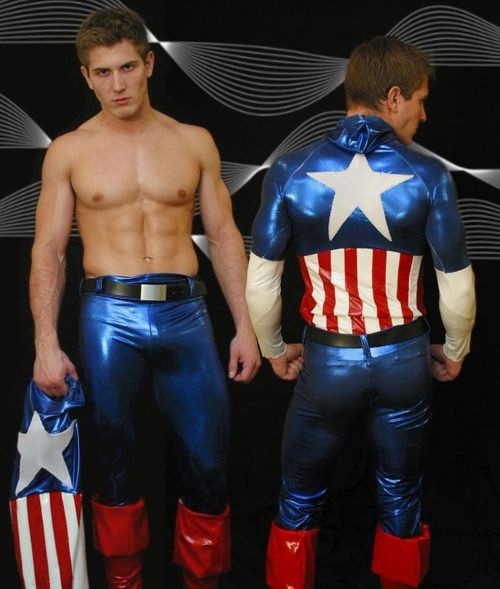 hopeless–geek:  I HAVE A BONE TO PICK WITH THE WORLD!When you type “Captain America costume” into google images 98% of the results are men.But when you type in “sexy Captain America costume” it’s 99% women (1% Chris Evans).WHY YOU SO