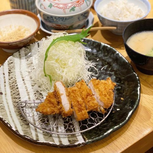 Pork cutlet meal set. They give you a mortar and pestle to grind your own sesame seeds for extra fla