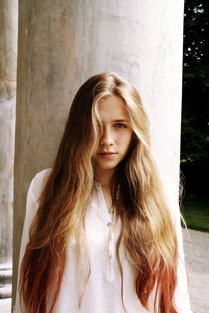 vesage:  nina louiza (by dictus international) 