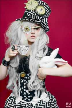 arsenicinshell:  .: Madhatter Marcoux :.