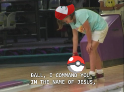 theawesomeadventurer:  amyraudenfeldsdonutshirt:  When you’re down to your last few pokeballs  god is with us all in pokemon go 