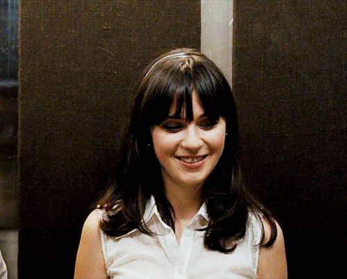 charlotte-ritchie:  Zooey Deschanel as Summer Finn in 500 Days of Summer (2009),