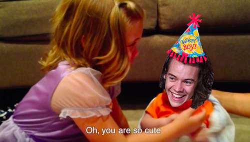 littlespoonstyles:  Happy 22nd Birthday, Harry! No matter how old you get, I will always react emoti