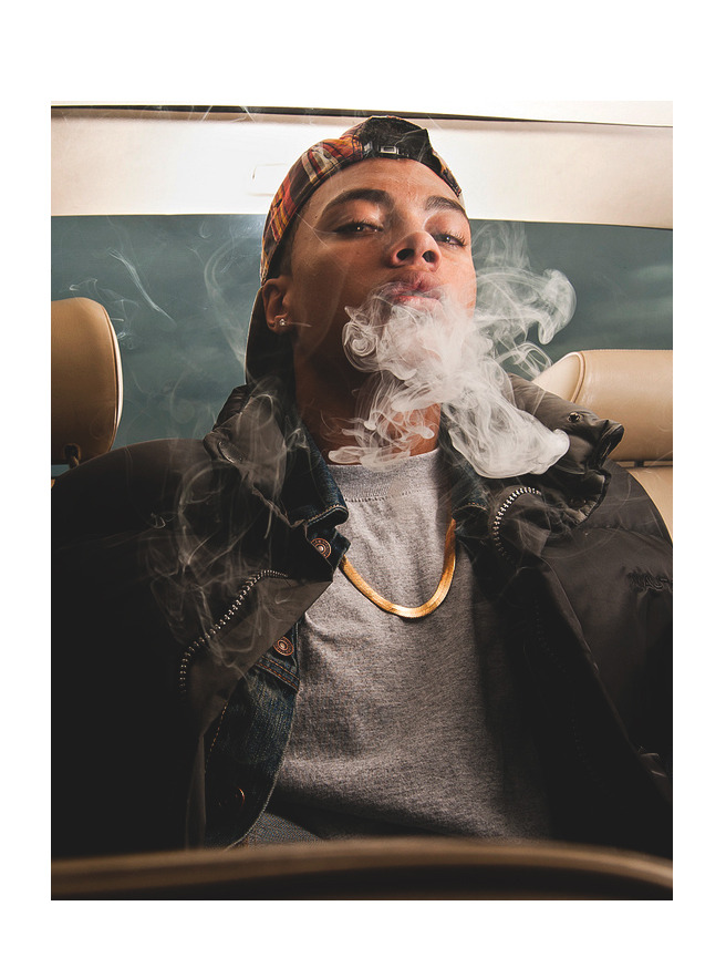 frenchinhalechanelxoxo:    Chαηεℓ  