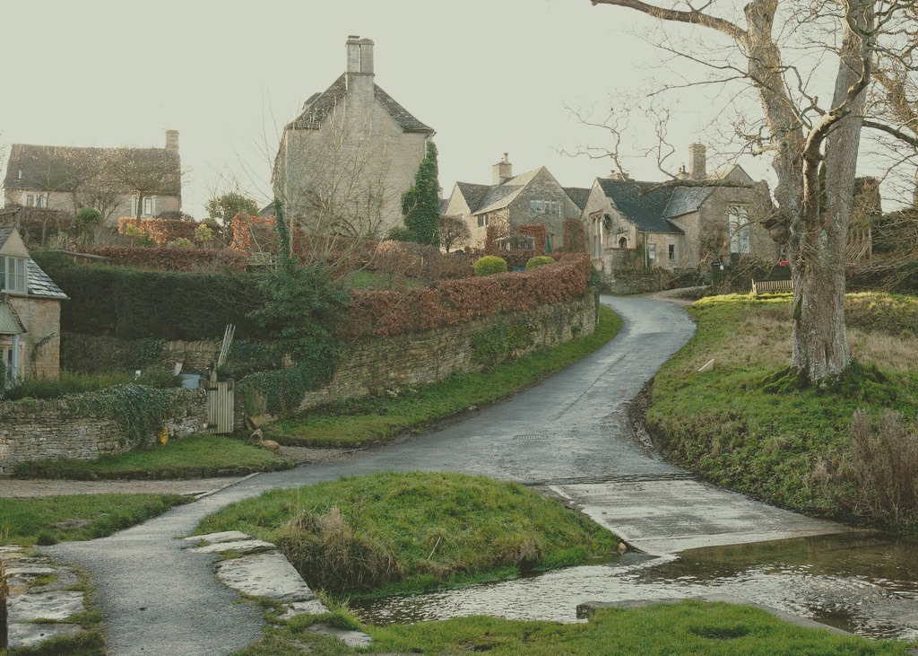 jacindaelena:     ~U&amp;M~ || Cotswolds  