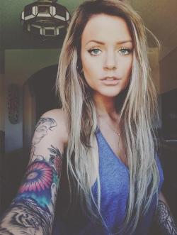 tattooedink-artvixens:  Her selfie