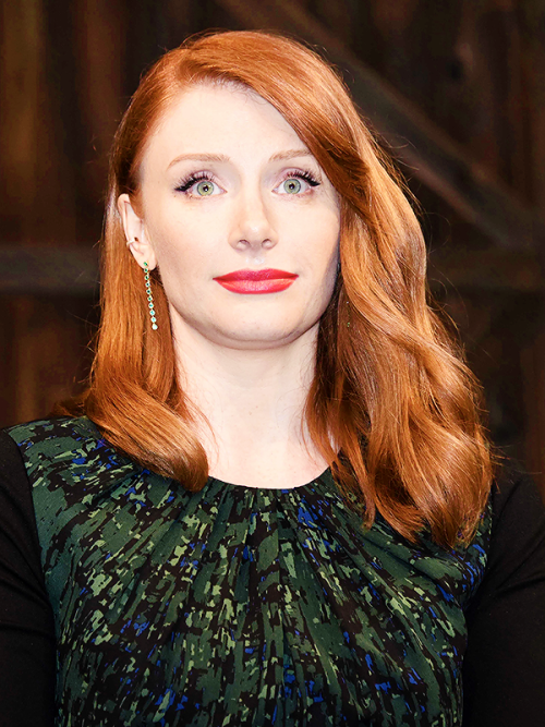 dailychryce: Bryce Dallas Howard at the ‘Jurassic World’ Tokyo premiere on July 13, 2015
