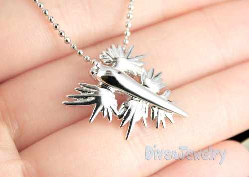 lizardtakesflight:Sterling Silver Sea Slug Pendant Necklace by Dive4Jewelry