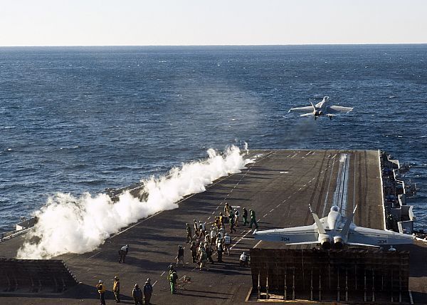 retrowar:  An F/A-18F Super Hornet, assigned to the Red Rippers of Strike Fighter