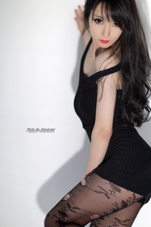 XXX Im Soo Yeon - Black Dress Set Pics photo