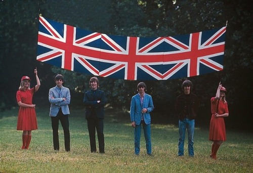 the-cosmic-empire: The Beatles photographed in Parc De La Colline du Château in Nice, France o