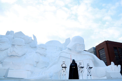 「雪のスター・ウォーズ」の雪像がさっぽろ雪まつりに登場・・・高さ15m、幅22.6m、奥行き20mの巨大サイズ！ Appearance Snow Sculpture is the Sapporo Sn