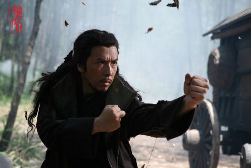 feiyueshoescanada:Kung Fu master— Donnie Yen, who always performs with a brave image on screen.feiyue shoes canada—  A pair of fantastic kung fu shoes. He is very light and comfortable. I hope you will like it.  IPNICEEE