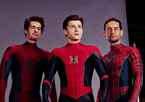 daisyjohncn: Tom Holland, Andrew Garfield, and Tobey Maguire behind the scenes of SPIDER-MAN: NO WAY