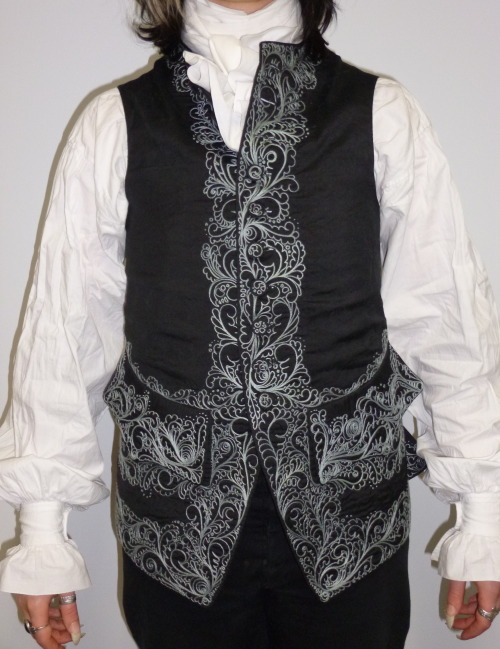 vincents-crows: New sewing blog post! Beardsley inspired embroidered waistcoat.