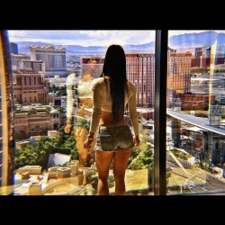 hotelgirl:  Viva Las Vegas  Is anyone getting