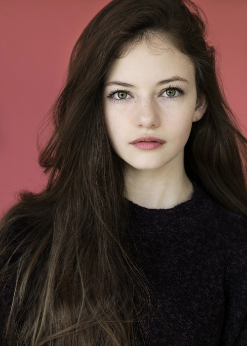 veronicanora - /THE PASSAGE/ fancastMackenzie Foy as Amy Harper...