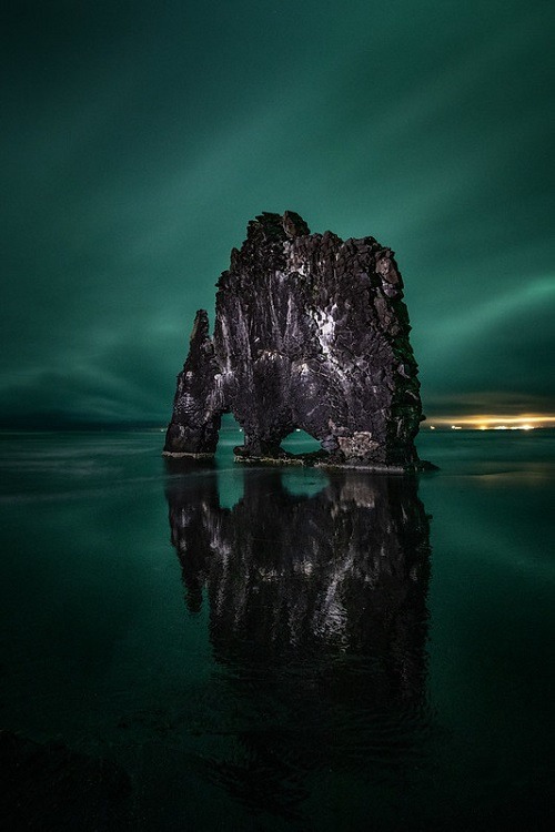 ponderation: Hvitserkur Islandia by Rilomaphoto