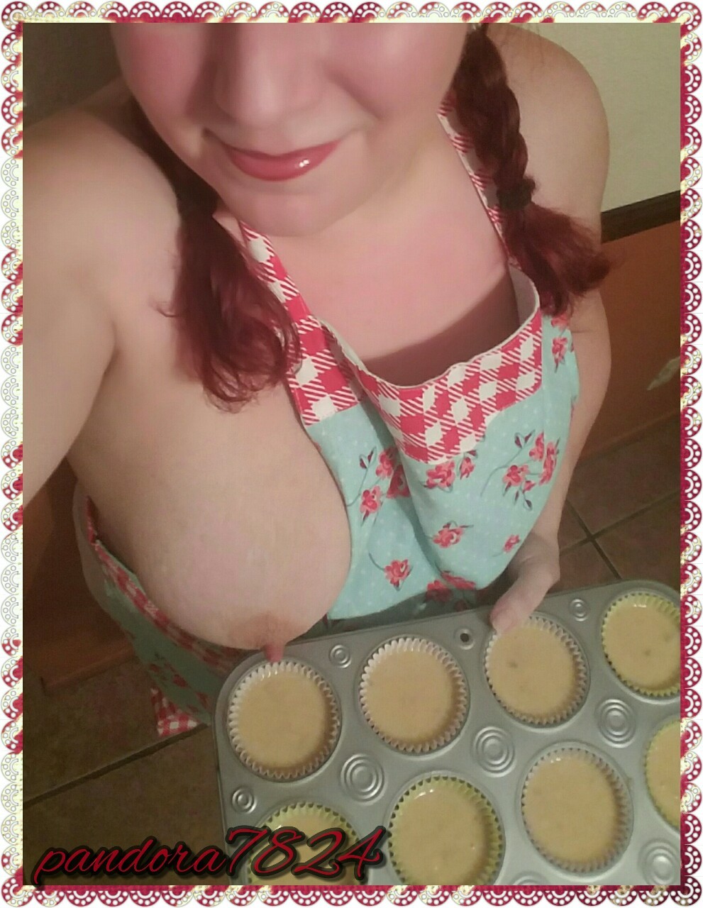pandora7824:  Proper baking attire, dont you think? 😘😘😘 ♡Pandora