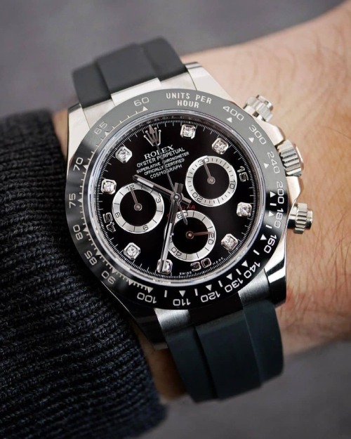 Rolex Cosmograph Daytona ref. 116519LN white gold with diamond indices on oysterflex #WRISTPORN by @