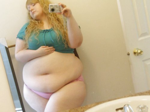 Porn Pics bbwselfies:  U don’t have to be nude to
