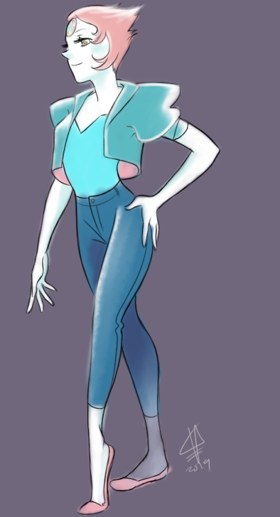 Hey all. I am shhoook by the new episode, so I just had to doodle Pearl feeling herself with her new