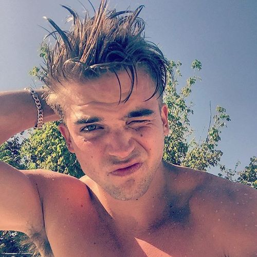 Male Celebrity Pits