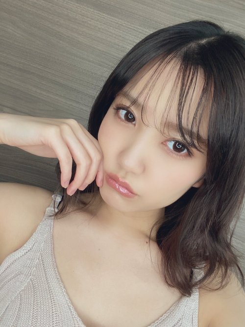 Tokyo-AKB48 porn pictures