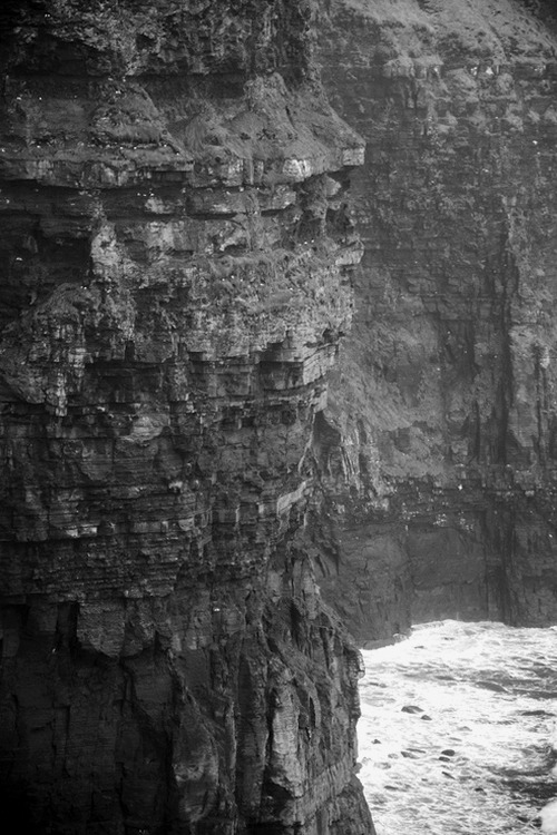 collinsportmaine:The cliffs of Widows Hill?