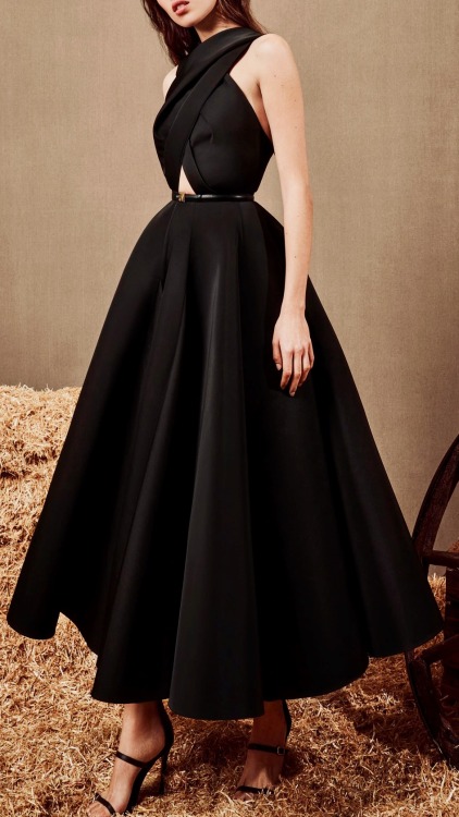 lacetulle:Zuhair Murad | Pre-Fall 2022