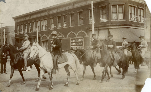 pogphotoarchives:Teddy Roosevelt riding in 1st Rough Riders reunion parade, Sixth Street and Douglas