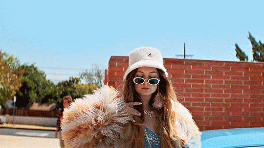 kylos:Billie Lourd in Booksmart (2019) dir. Olivia Wilde