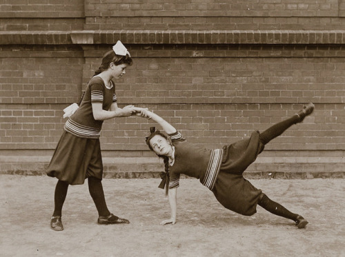 Introduction of swedish gymnastics for women, 1905-1910. Hamburg, Germany. Photography Heinrich Hama