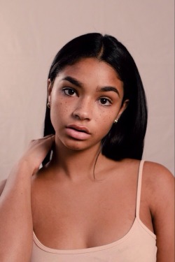 aiyanaalewis:  Freckle mami